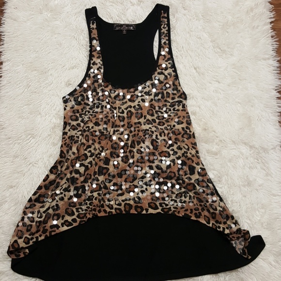 Sold! Cute high-low top! - Picture 2 of 6